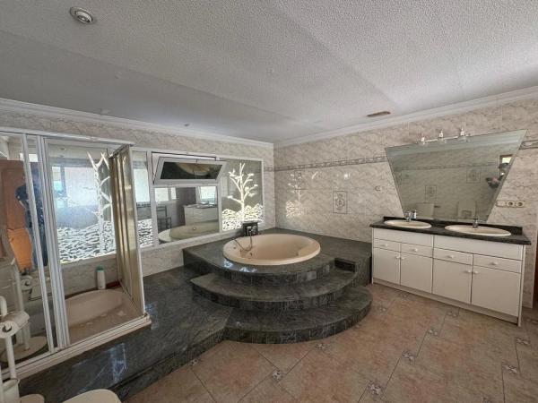 Casa independiente en calle Berruguete