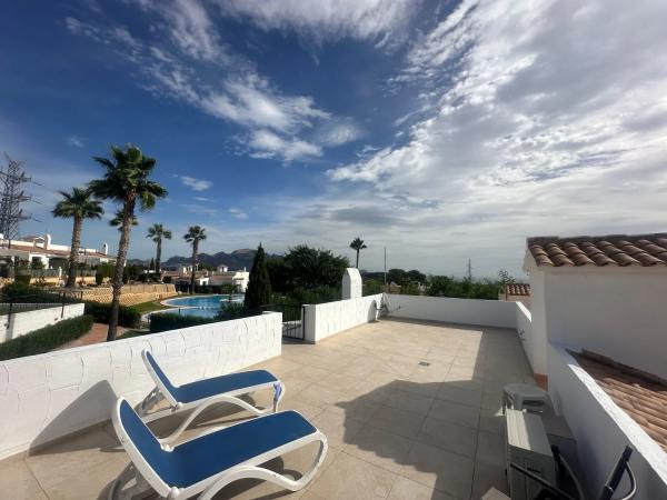 Chalet adosado en calle Serra del Cabeçó d'Or, 18