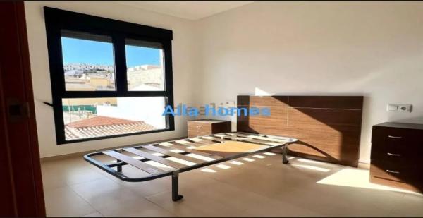 Piso en calle Bernia