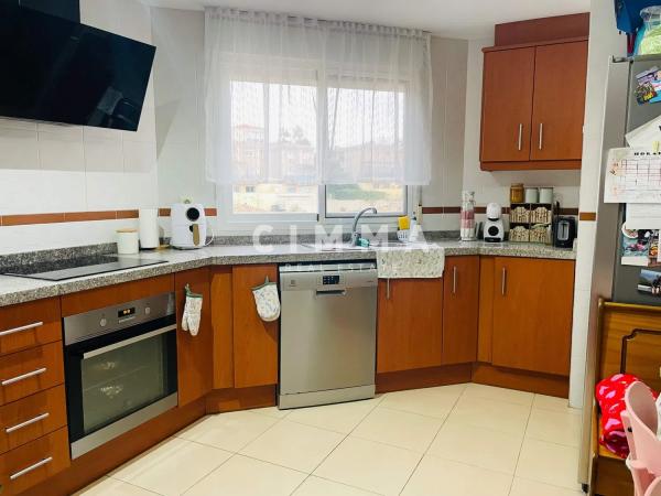 Piso en Montebello - Nou Espai