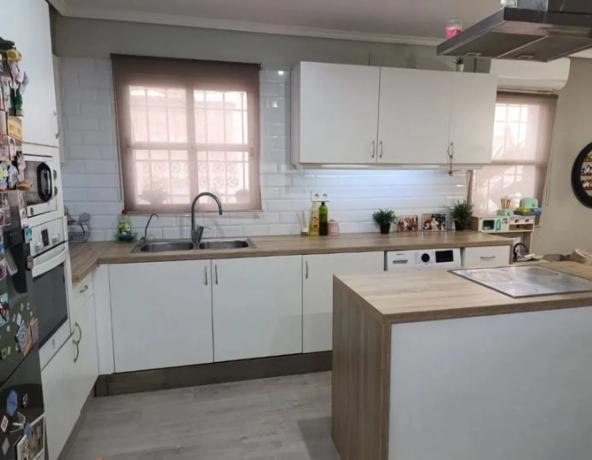 Chalet pareado en calle Vall de Gallinera, 38