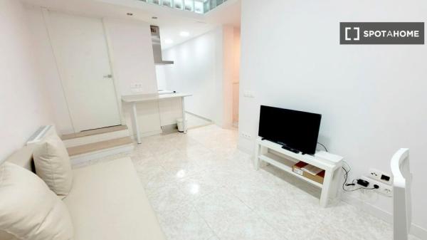 Apartamento estudio completo de 1 dormitorio en Barcelona