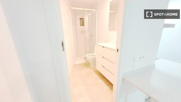 Apartamento estudio completo de 1 dormitorio en Barcelona