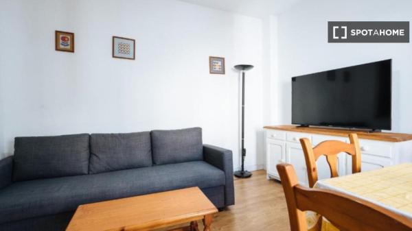 Apartamento completo de 2 dormitorios en Sevilla