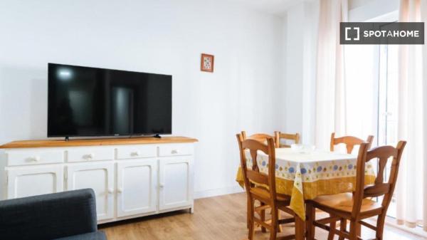 Apartamento completo de 2 dormitorios en Sevilla