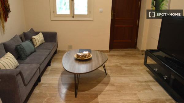 Apartamento entero de 1 dormitorio en Cádiz
