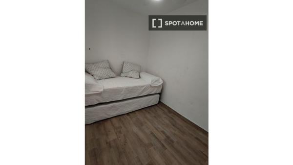 Piso de 3 dormitorios en alquiler en Santa Cruz de Tenerife