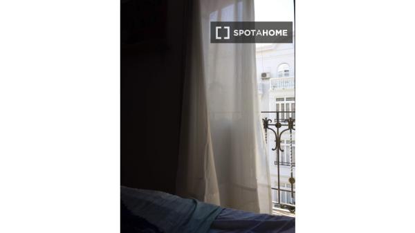 Habitación en piso compartido en valència