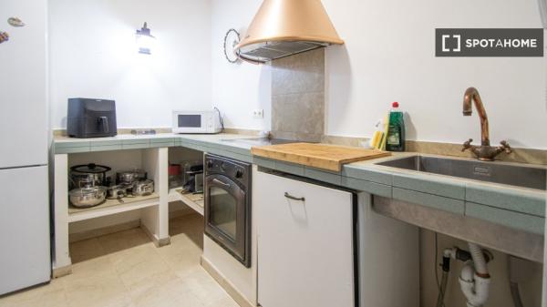 Piso completo de 3 habitaciones en Cádiz