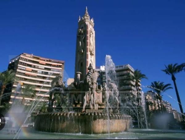 Piso en Barrio Mercado