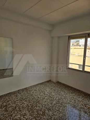 Piso en Barrio Mercado