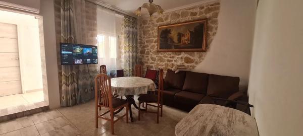 Chalet adosado en calle de Teodoro Llorente s/n