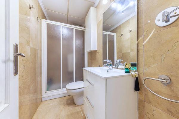 Chalet adosado en calle Doctor Juan López Sánchez