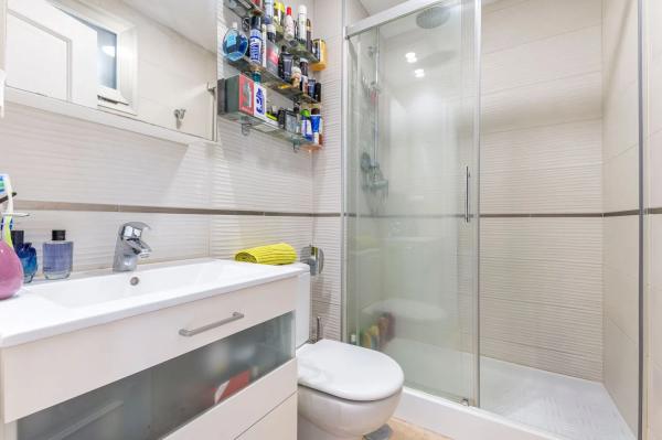 Chalet adosado en calle Doctor Juan López Sánchez