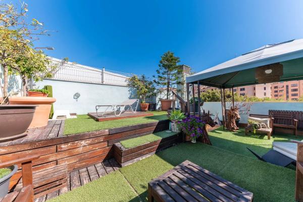 Chalet adosado en calle Doctor Juan López Sánchez