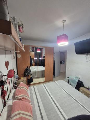 Piso en calle del Agata, 1