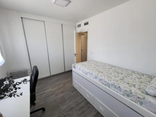 Piso en calle Campo de Mirra, 12