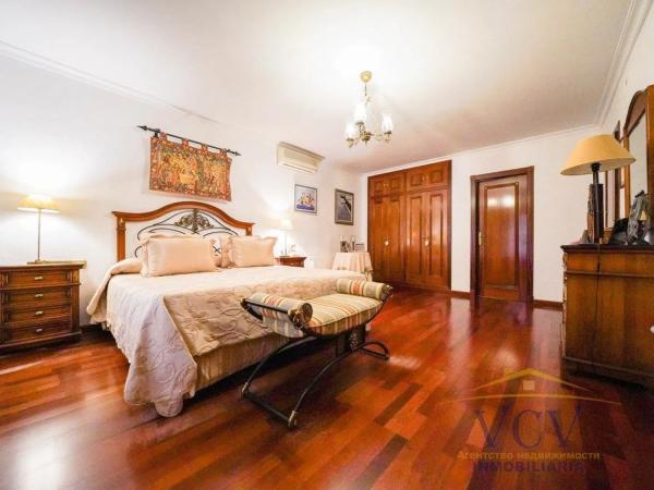 Casa independiente en avenida Albufereta