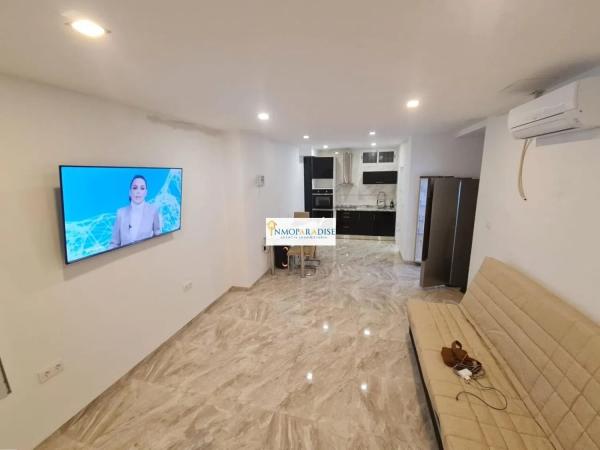 Estudio en calle del Arquitecto Jover