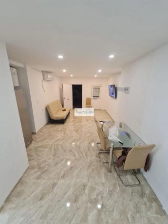 Estudio en calle del Arquitecto Jover