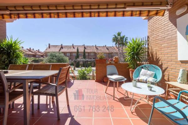 Chalet adosado en calle Economista German Bernacer, 39