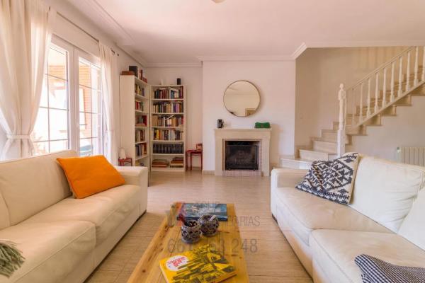 Chalet adosado en calle Economista German Bernacer, 39