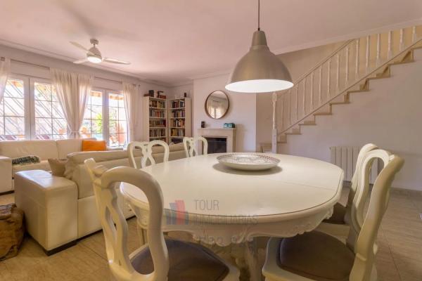 Chalet adosado en calle Economista German Bernacer, 39