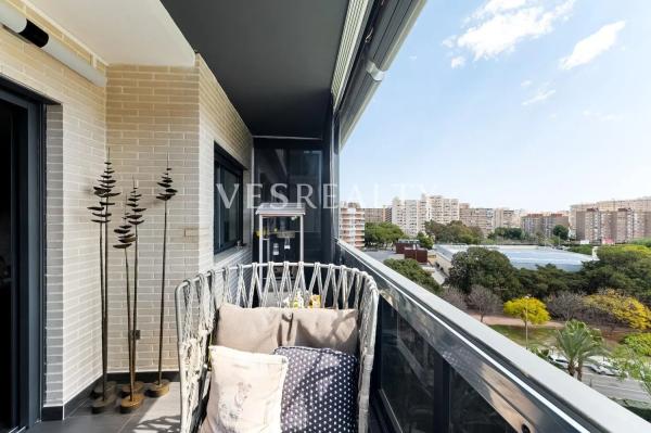 Piso en calle Escultor José Gutierrez