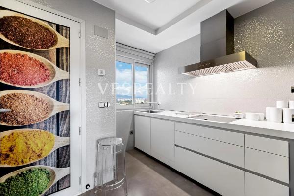 Piso en calle Escultor José Gutierrez