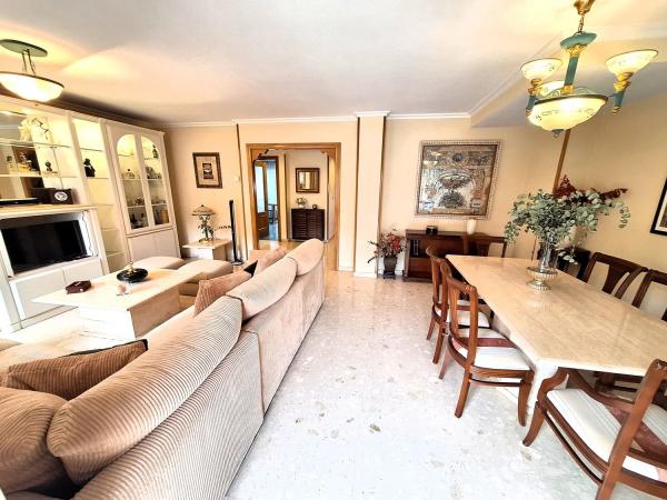 Dúplex en calle Madre Teresa de Calcuta, 4