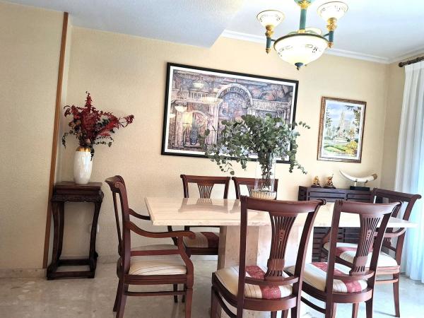 Dúplex en calle Madre Teresa de Calcuta, 4