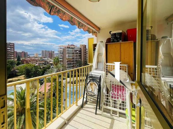 Piso en calle Arpón, 13 b