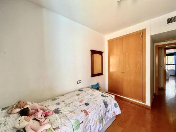 Piso en calle Nadadora Carmen Soto, 2