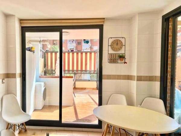 Piso en calle Nadadora Carmen Soto, 2