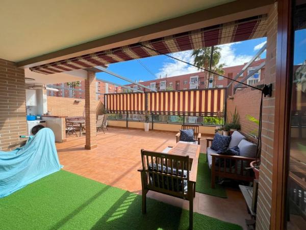 Piso en calle Nadadora Carmen Soto, 2