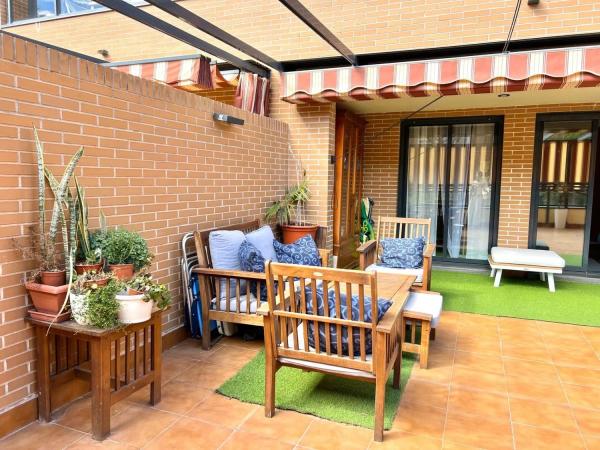 Piso en calle Nadadora Carmen Soto, 2