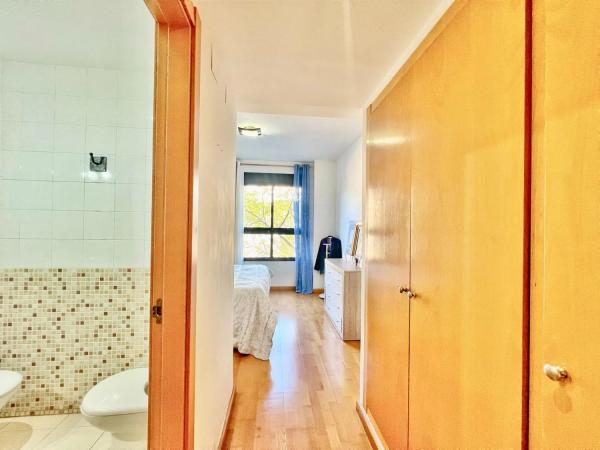 Piso en calle Nadadora Carmen Soto, 2