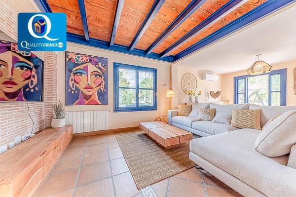 Chalet en Barrio Vistahermosa