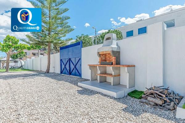 Chalet en Barrio Vistahermosa