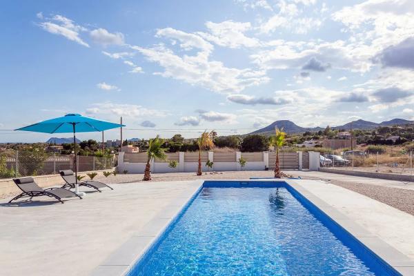 Casa independiente en calle Montíboli