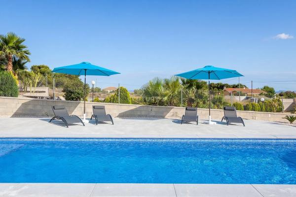 Casa independiente en calle Montíboli