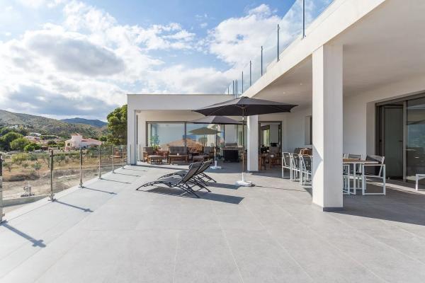 Casa independiente en calle Montíboli