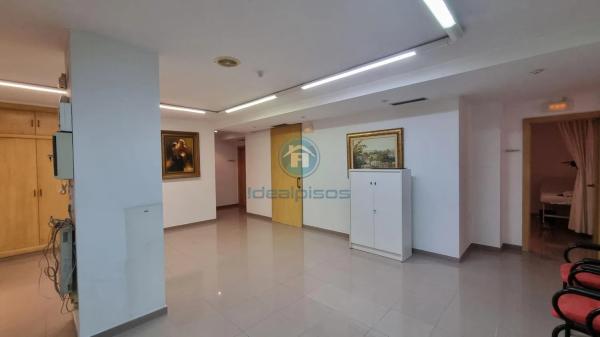 Piso en rambla de Méndez Núñez