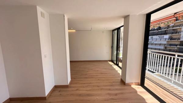 Estudio en avenida Albufereta, 77