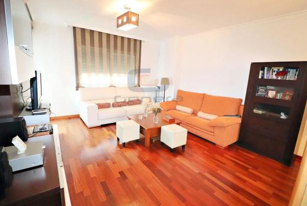 Piso en calle Sagra