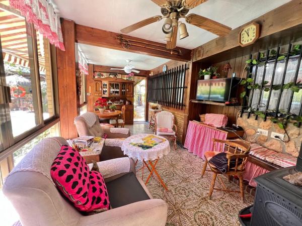 Casa independiente en avenida Albufereta