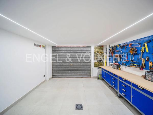 Chalet pareado en calle del Farmacéutico Ángel Establier