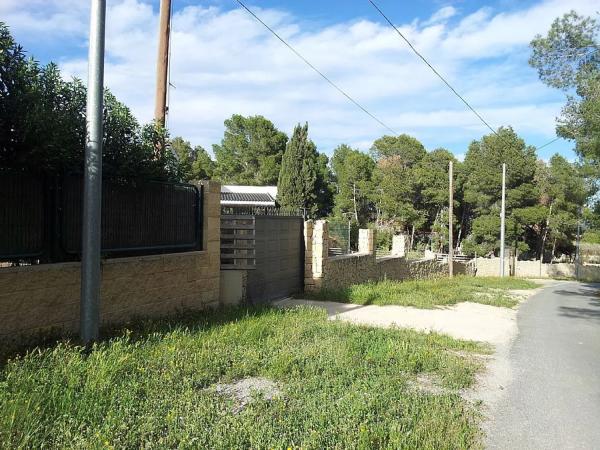 Casa independiente en calle Loma