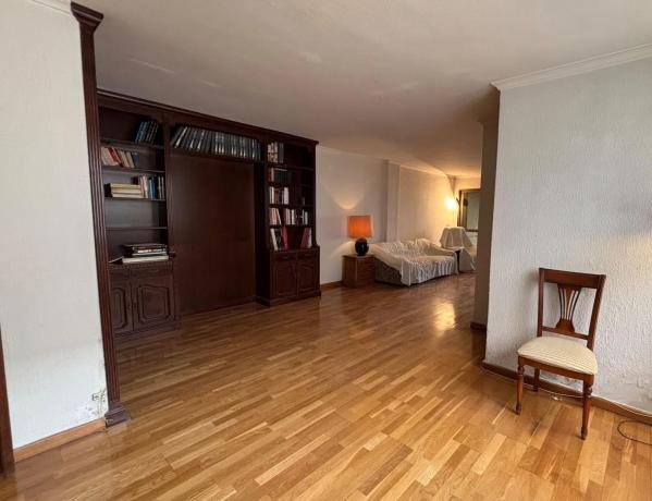 Piso en avenida de Loring