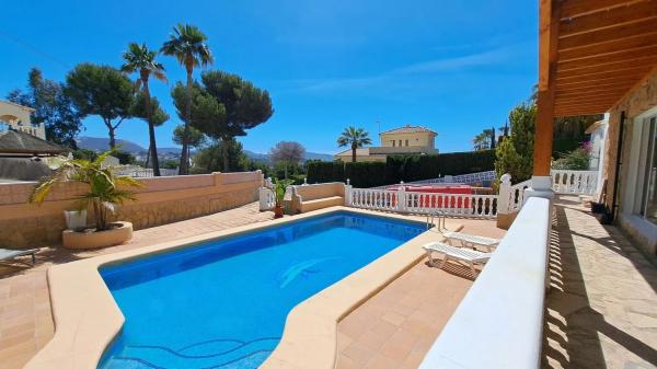 Casa independiente en calle de Crevillente